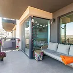 Apartment Cozy And Modern In Grand Park